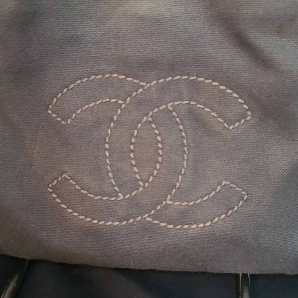 CHANEL CC Vintage Olsen Bag - Picture 3 of 17